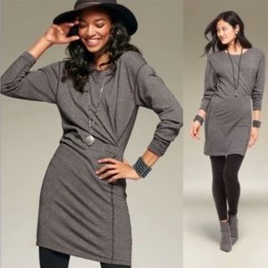 Cabi Women's Obsidian Crew Neck Long Sleeve Pullover Mini Dress Sz. L